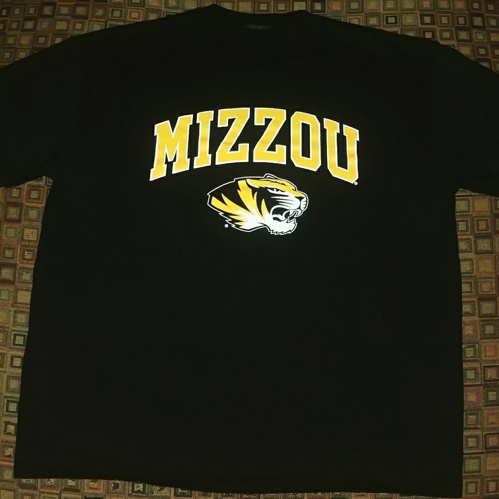 University of Missouri Mizzou T-shirt